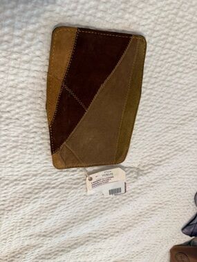 Two-Tone Brown Leather Cardholder Wallet